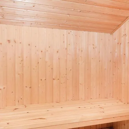 Beautiful In With Sauna *