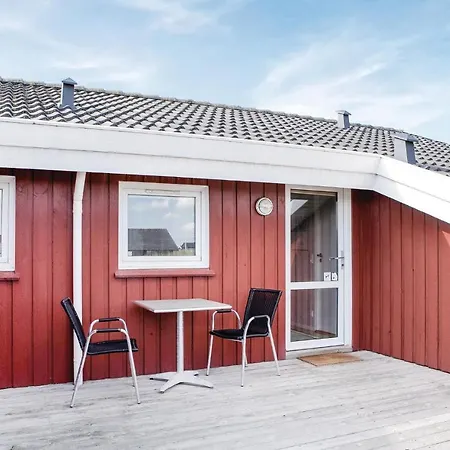 Beautiful Home In Hjorring With Sauna Ferienhaus